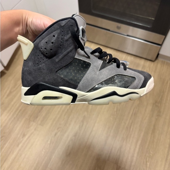 Jordan retro 6 black and grey - Picture 6 of 9